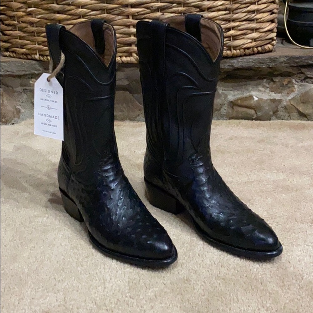 Tecovas black ostrich cowboy boots, Sz 10B, $325